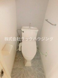 カルチェ・ダムールC棟の物件内観写真